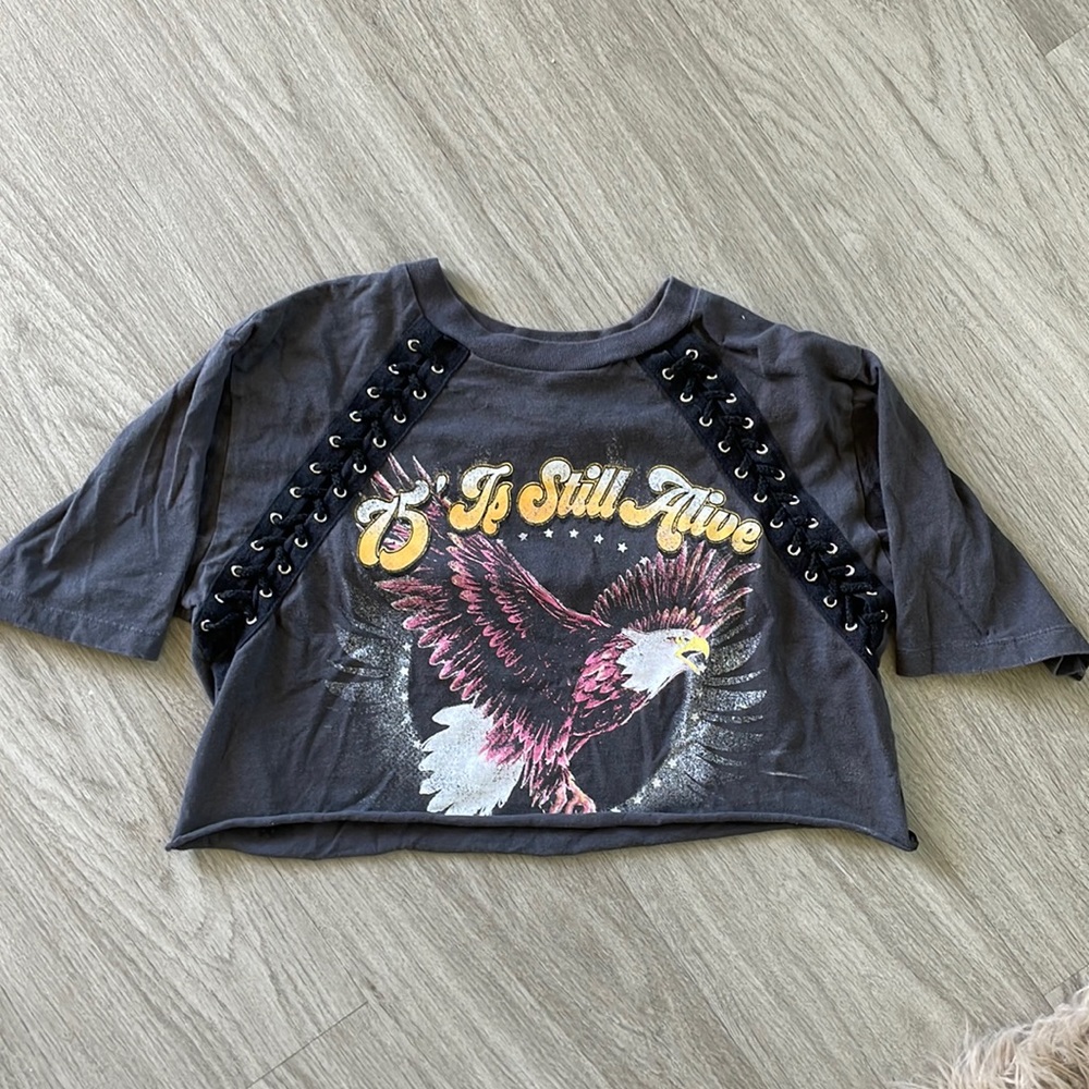 Cool 75’ Graphic Tee